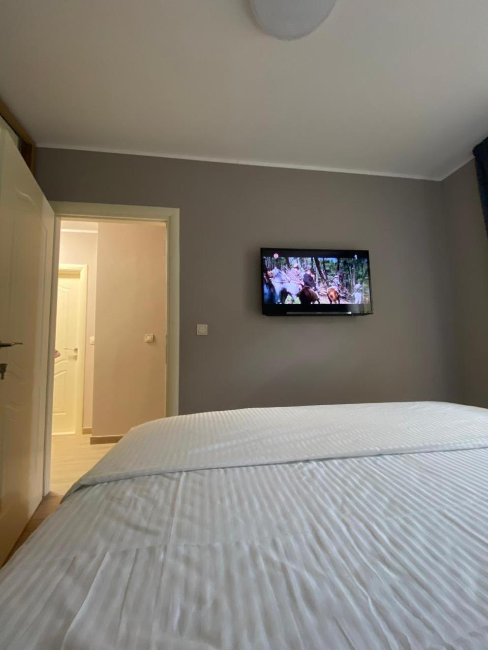Apartman Tara Tivat Eksteriør billede